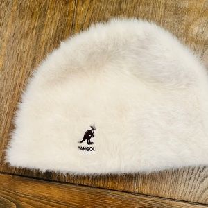 Kangol Furgora Fur Skull Cap Beanie cream color  unisex OS winter hat.